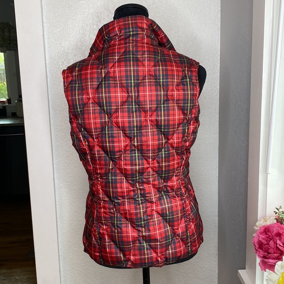 Lands’ End Red Tartan Plaid Down Puffer Vest XS fall layering cabin core oudoor - Picture 2 of 4